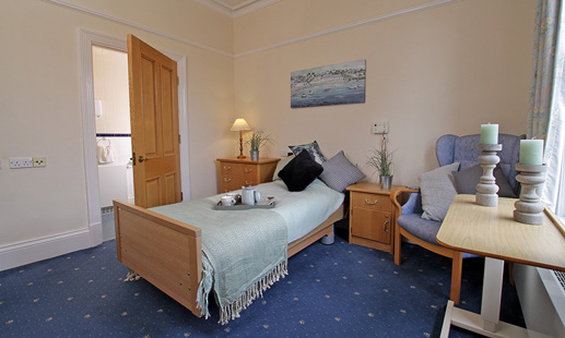 Bedroom with ensuite